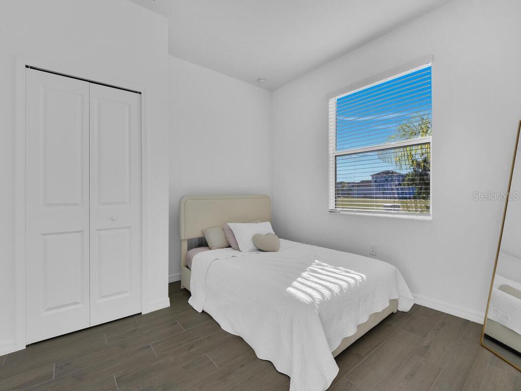 Image 25 of 39 For 11605 Cloverly Lane