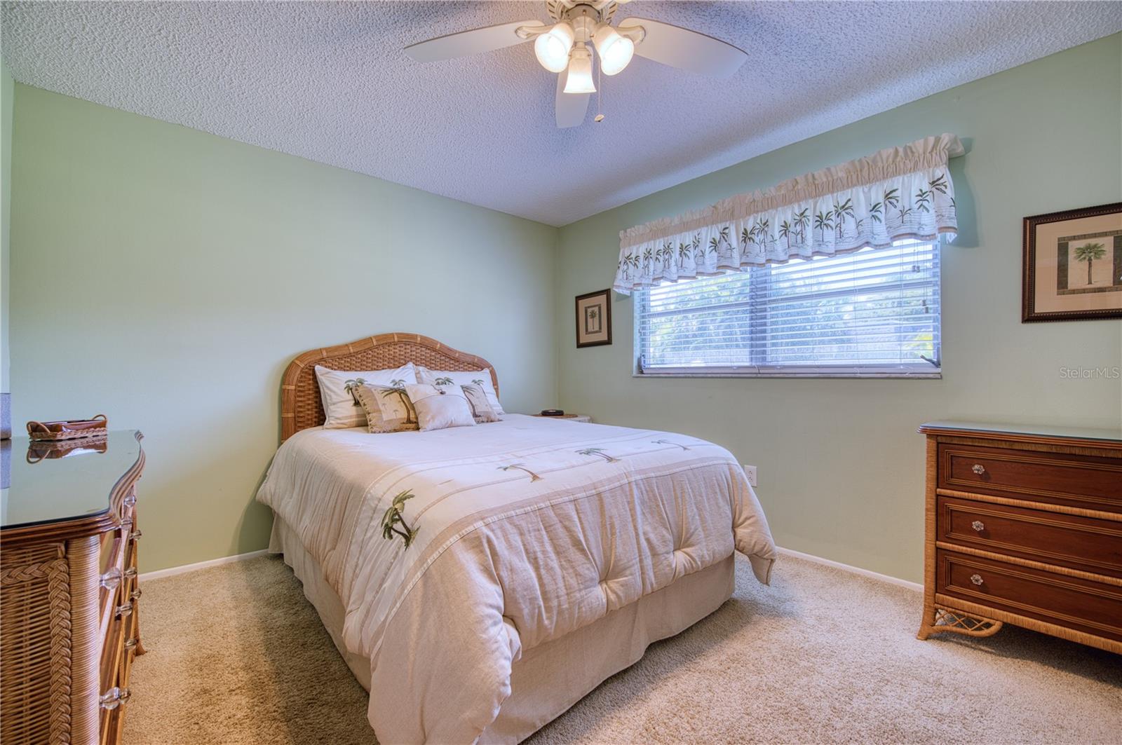 Image 12 of 22 For 3810 41st Street W 3810