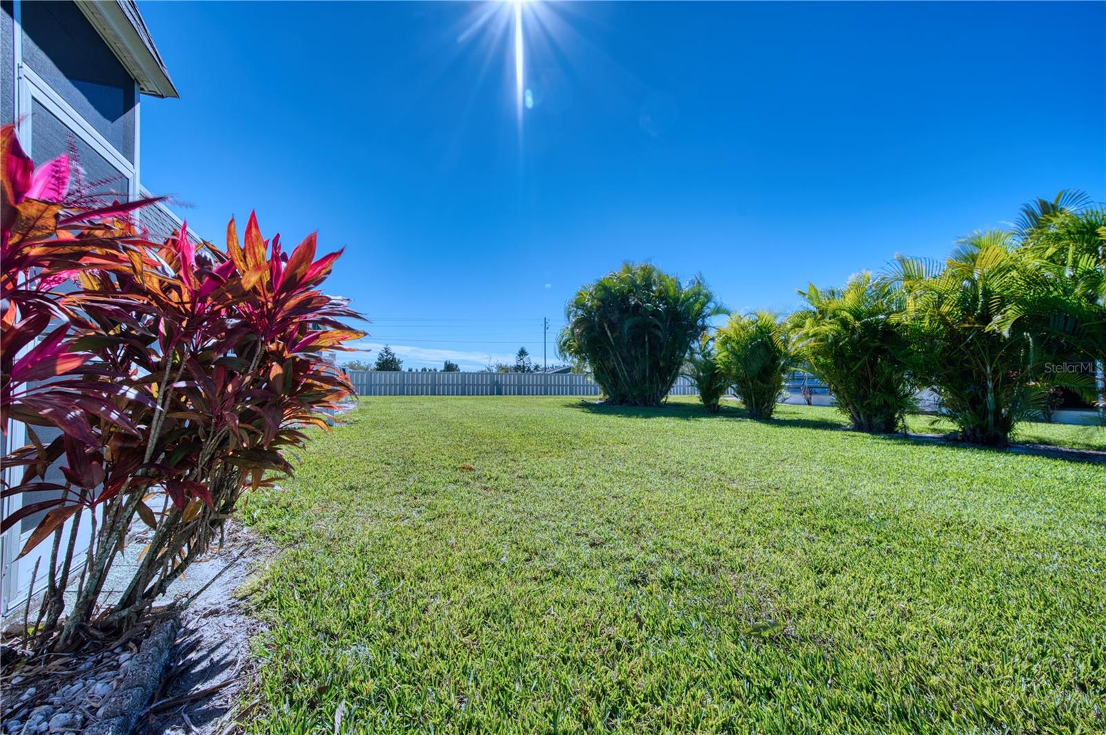 Image 17 of 22 For 3810 41st Street W 3810