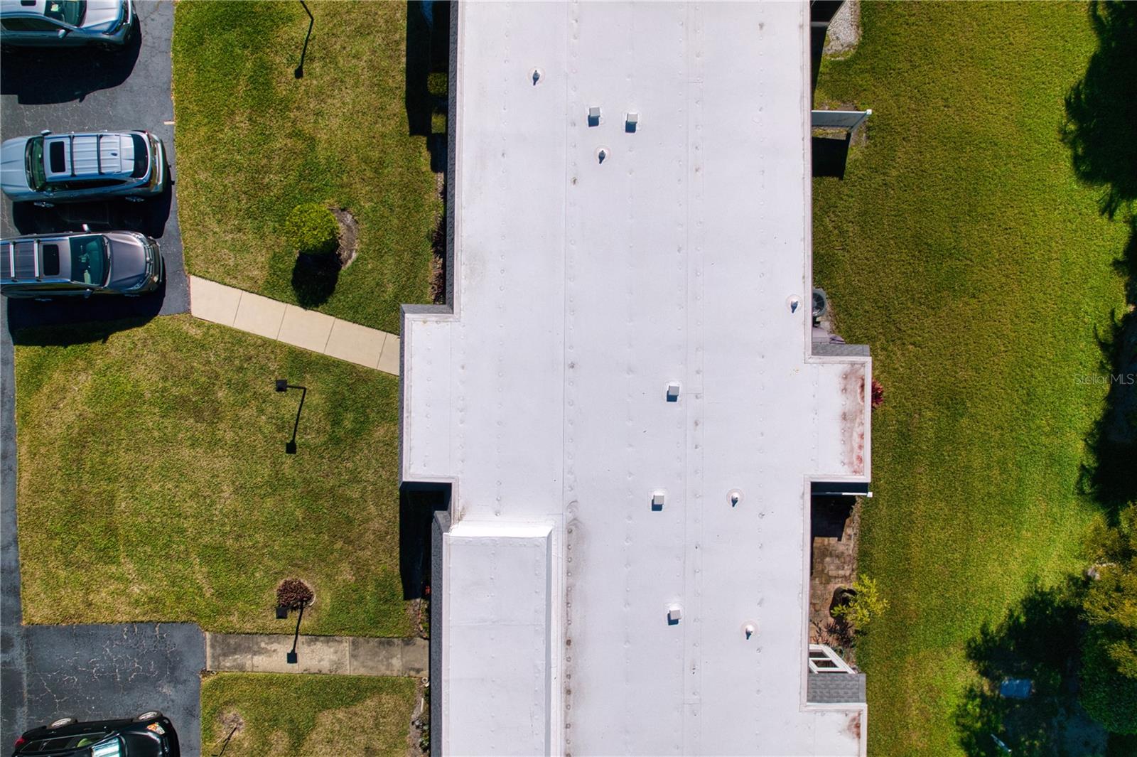 Image 18 of 22 For 3810 41st Street W 3810