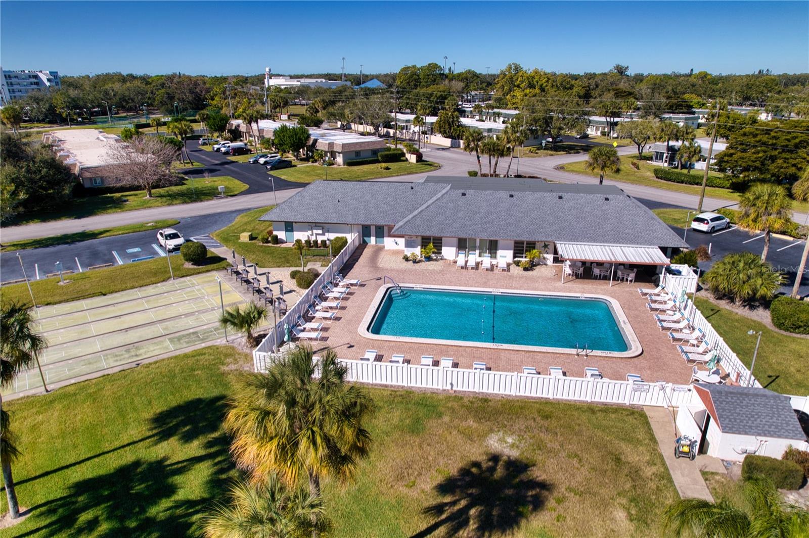 Image 20 of 22 For 3810 41st Street W 3810