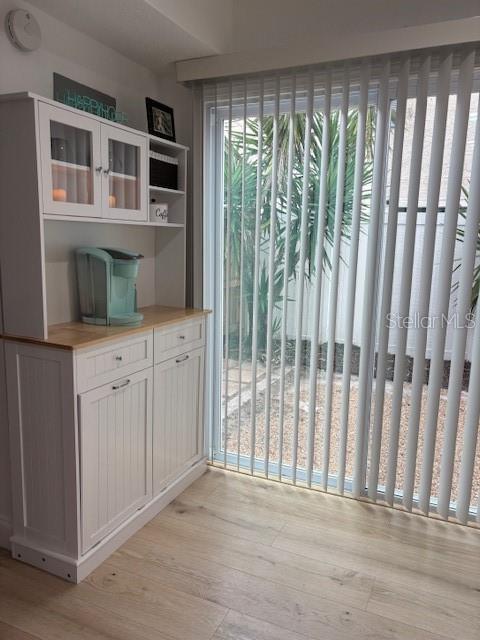 Image 25 of 55 For 16077 Dawnview Drive