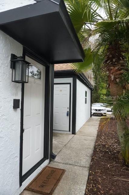 Image 6 of 55 For 16077 Dawnview Drive