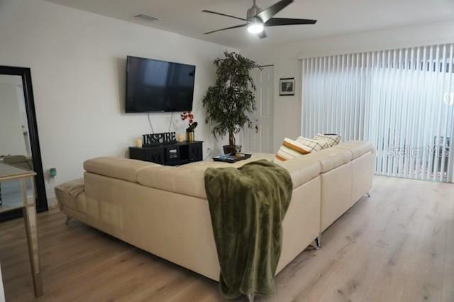 Image 9 of 55 For 16077 Dawnview Drive