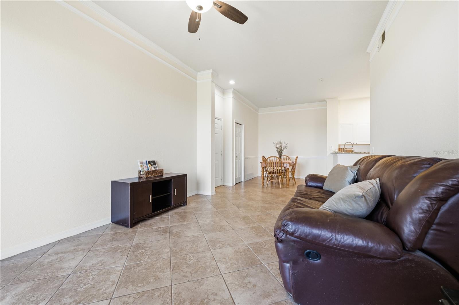 Image 10 of 54 For 5140 Northridge Road 306