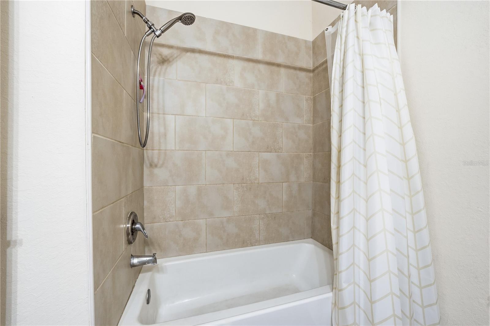 Image 28 of 54 For 5140 Northridge Road 306