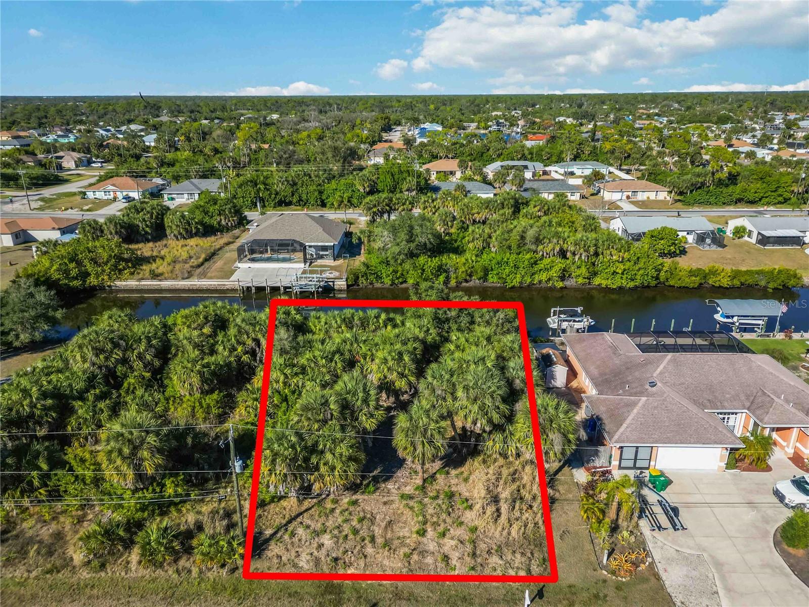 Image 4 of 17 For 18034 Avonsdale