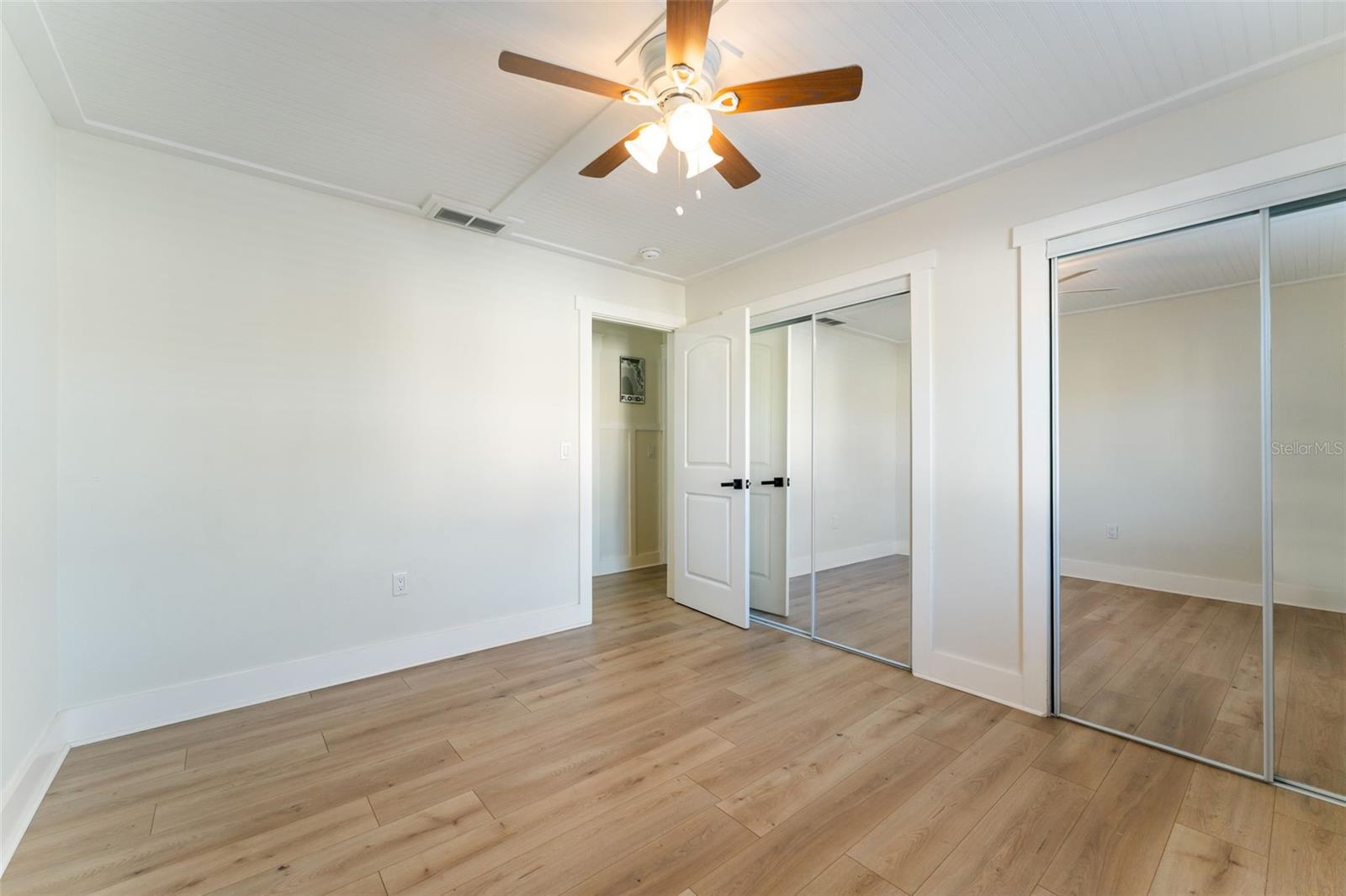 Image 29 of 39 For 724 115th Avenue N 2202