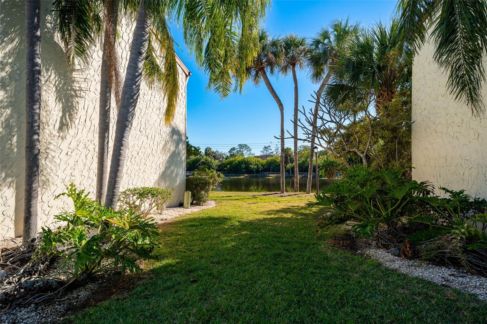 Image 32 of 39 For 724 115th Avenue N 2202