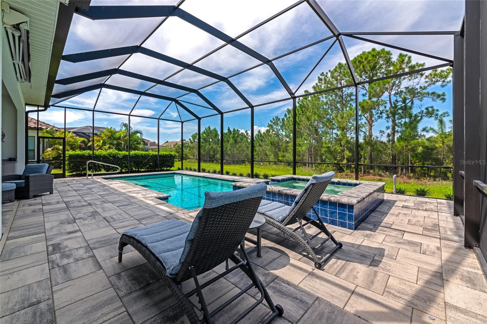 Image 15 of 51 For 16620 Collingtree Crossing