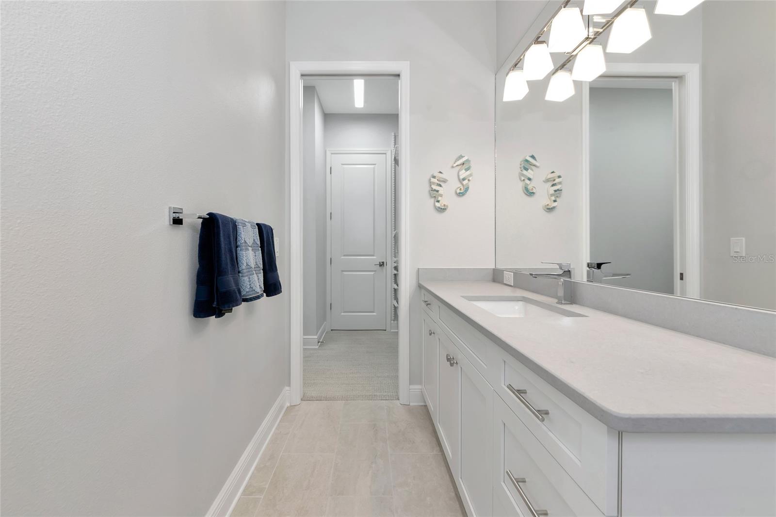 Image 23 of 51 For 16620 Collingtree Crossing