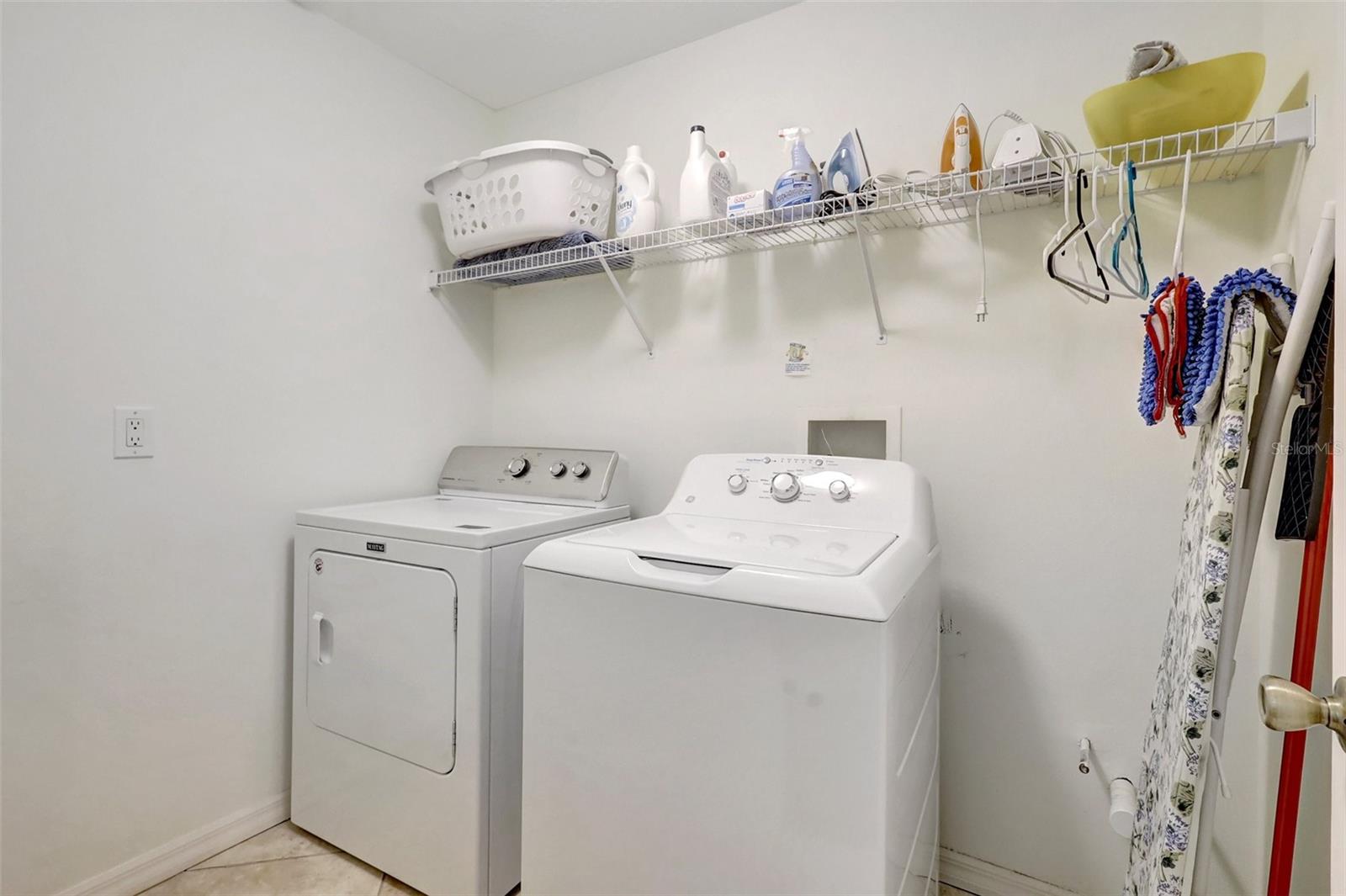 Listing photo id 25 for 4805 Bookelia Circle