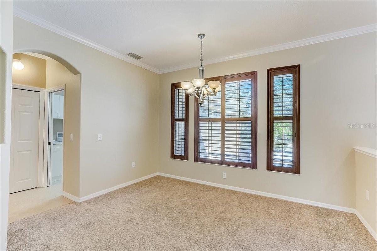 Image 14 of 40 For 6214 Warbler Lane