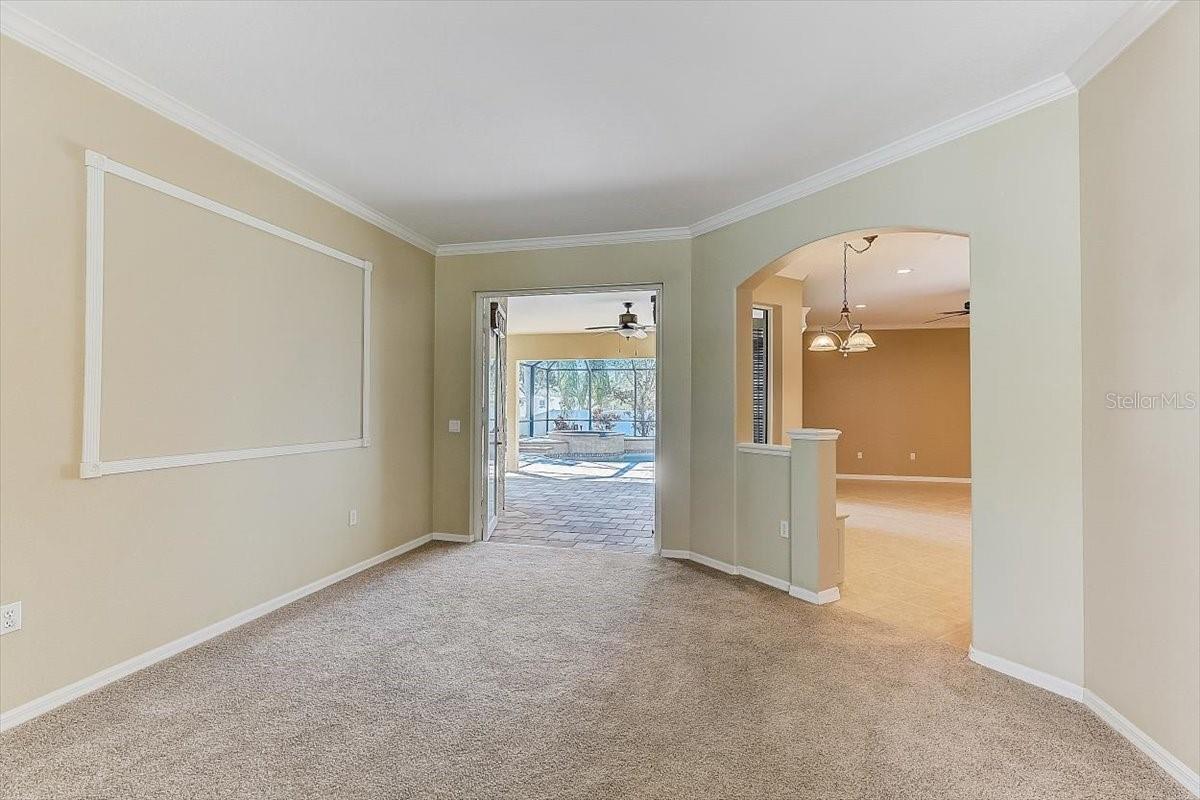 Image 15 of 40 For 6214 Warbler Lane