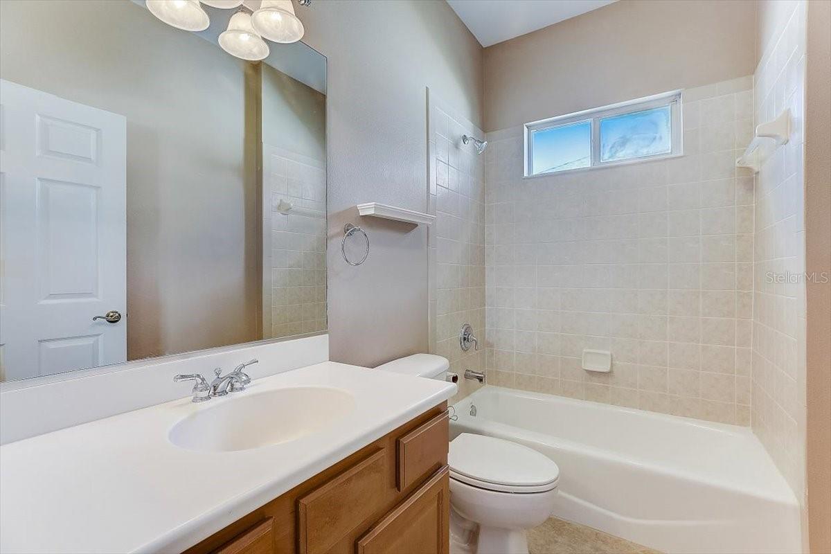 Image 24 of 40 For 6214 Warbler Lane