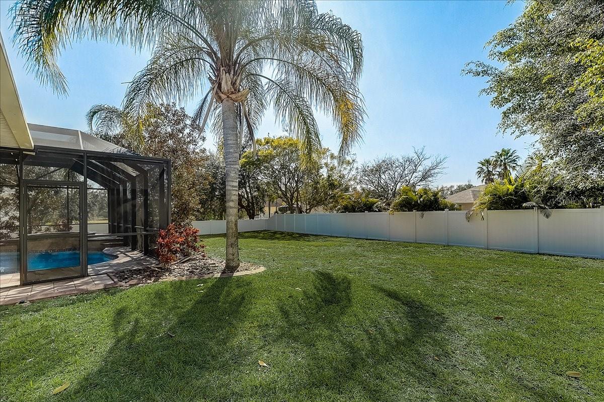 Image 37 of 40 For 6214 Warbler Lane