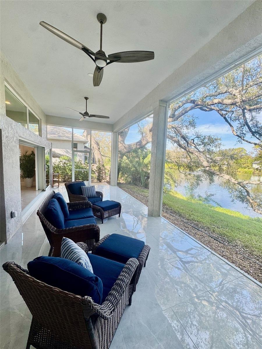 Image 19 of 24 For 32 Bayhead Lane