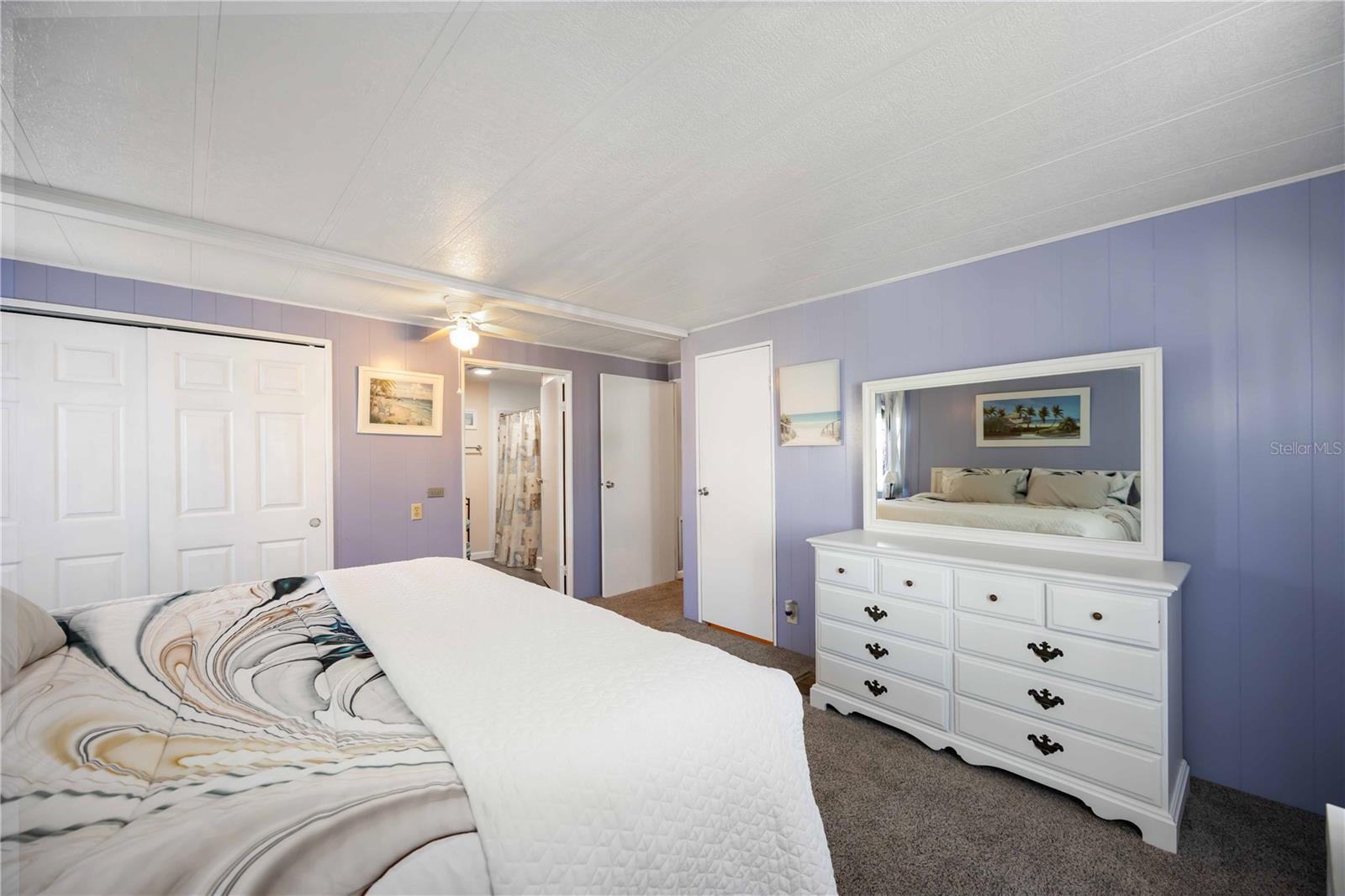 Image 19 of 34 For 10303 Burnt Store Road 169