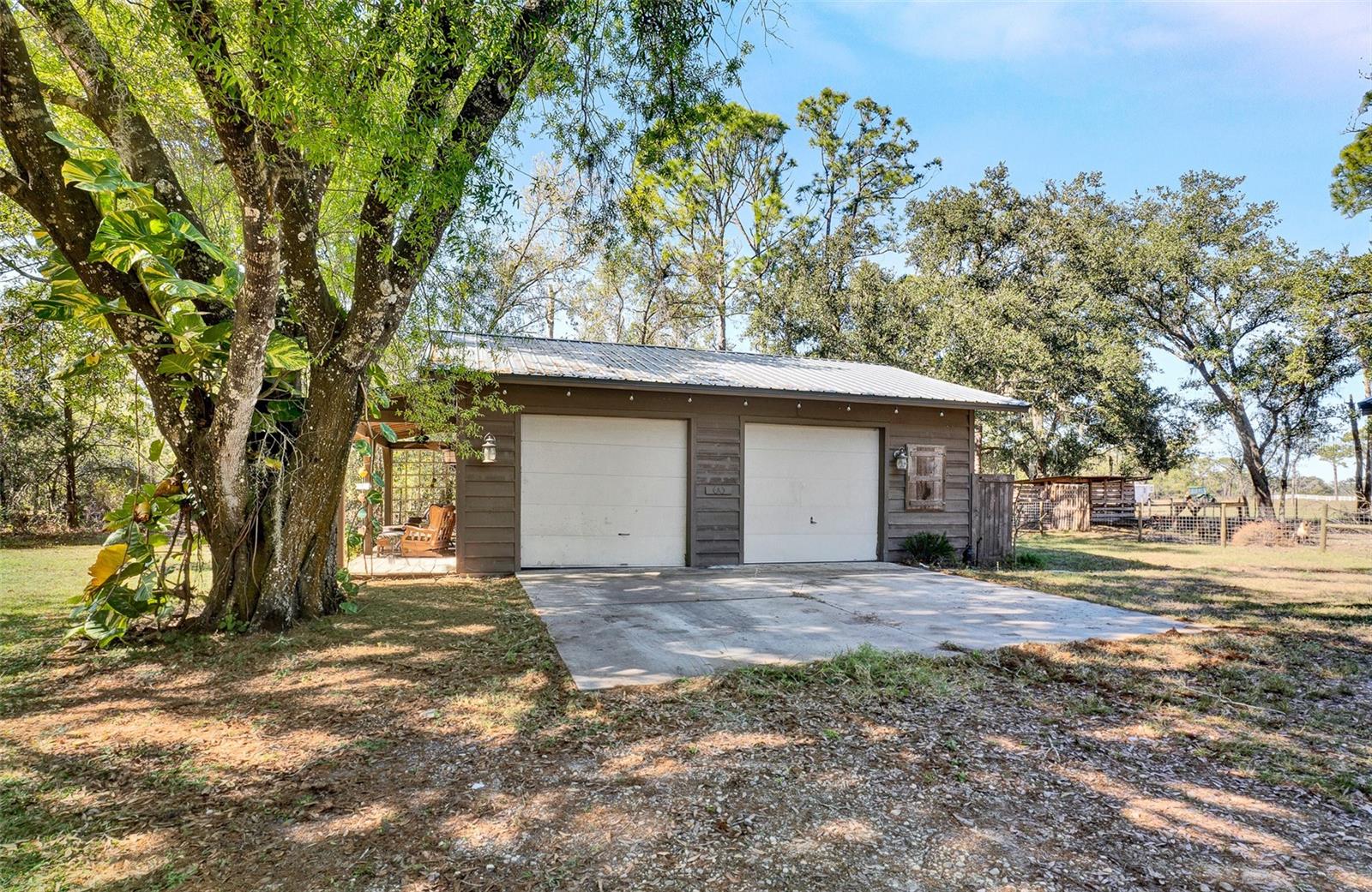 Image 20 of 40 For 16418 Winburn Drive