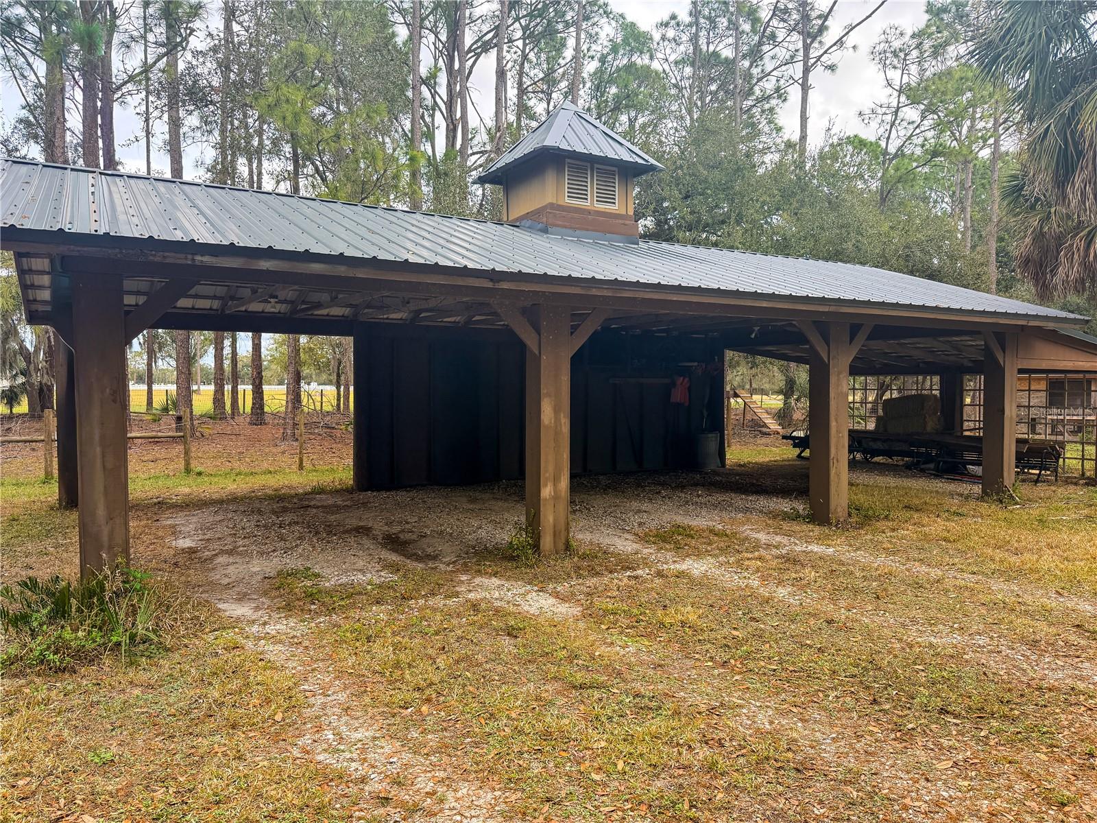 Image 23 of 40 For 16418 Winburn Drive