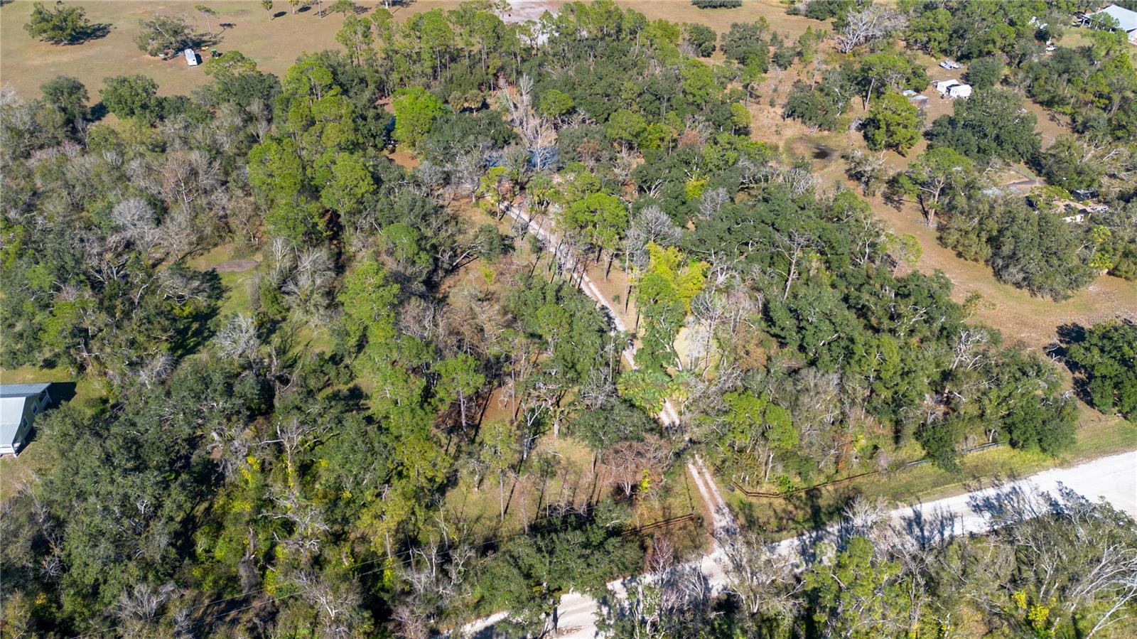 Image 31 of 40 For 16418 Winburn Drive