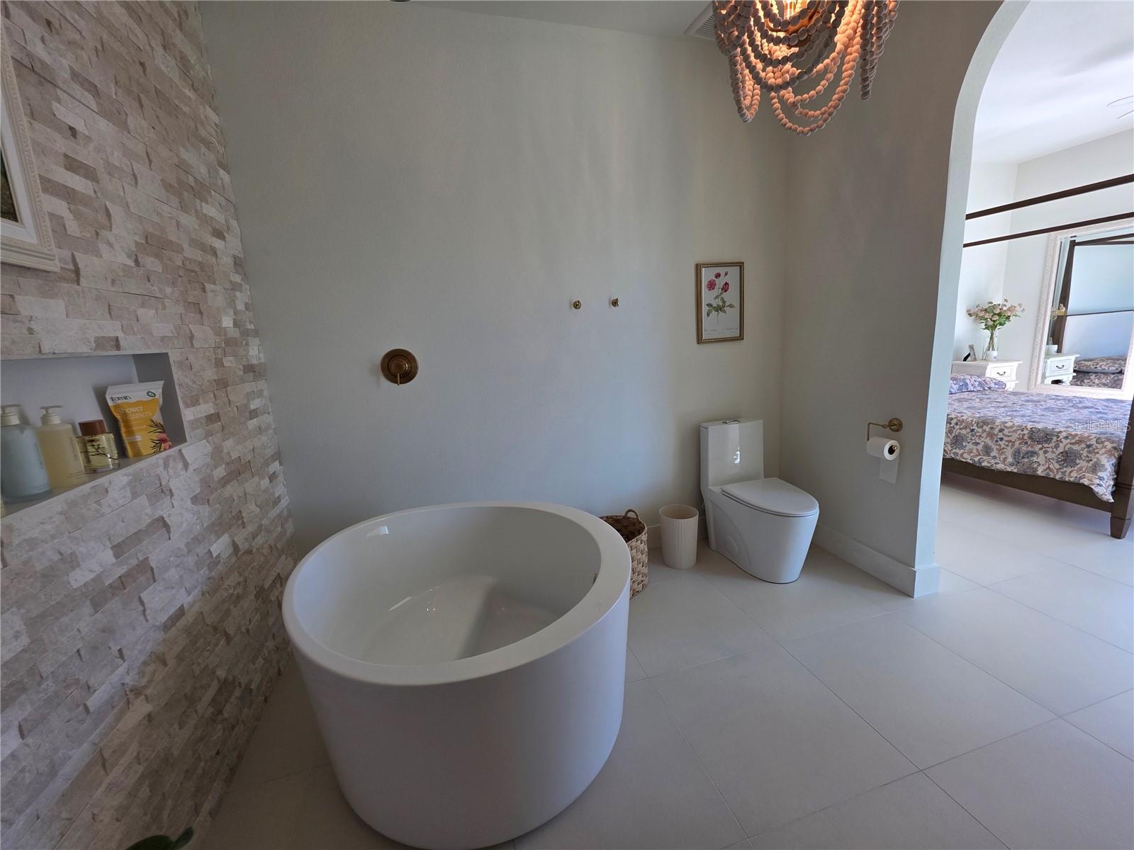 Image 8 of 19 For 359 Terminal Avenue