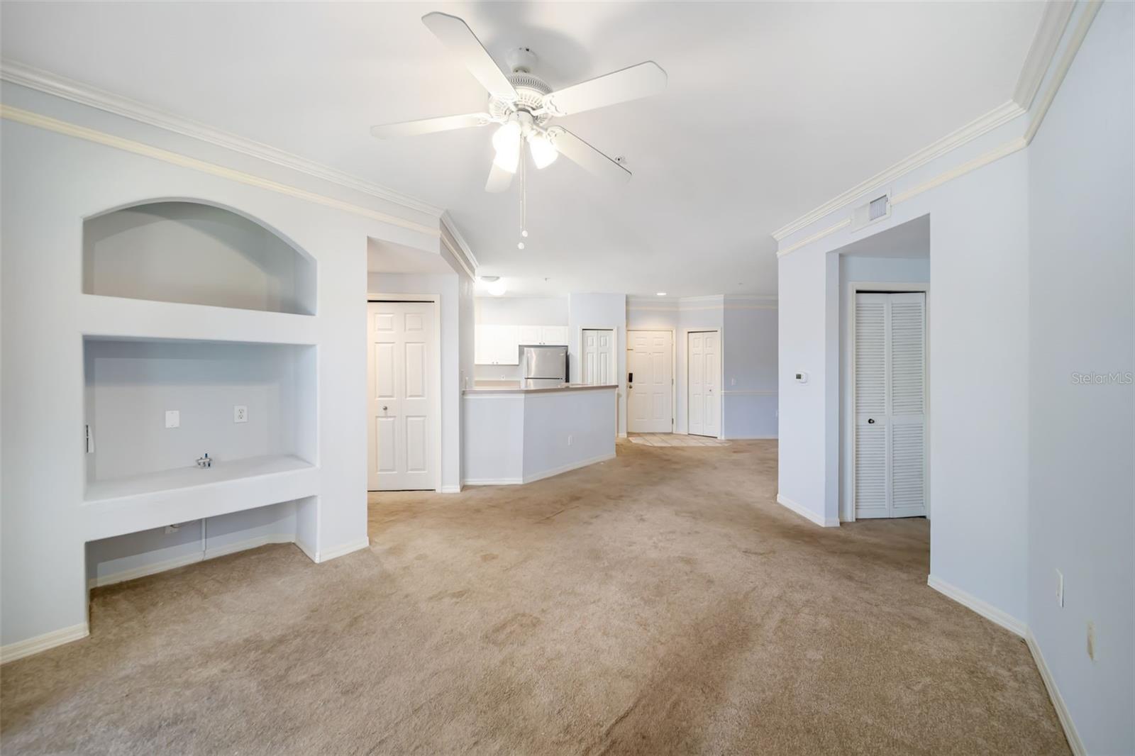 Image 11 of 30 For 5134 Northridge Road 206