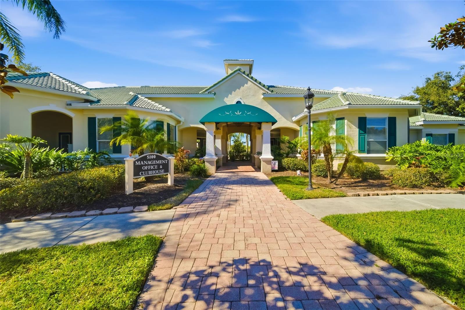 Image 22 of 30 For 5134 Northridge Road 206