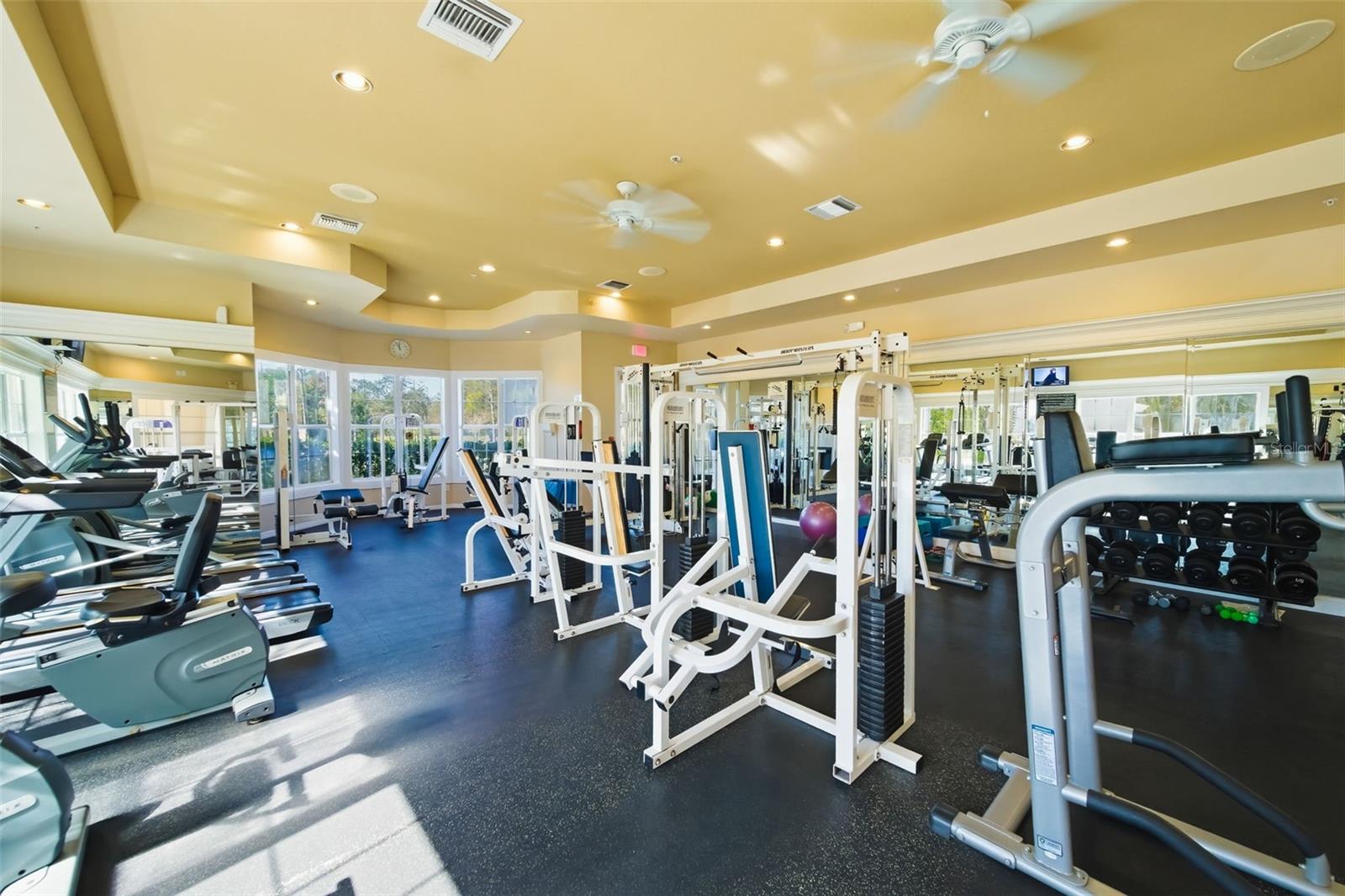 Image 24 of 30 For 5134 Northridge Road 206