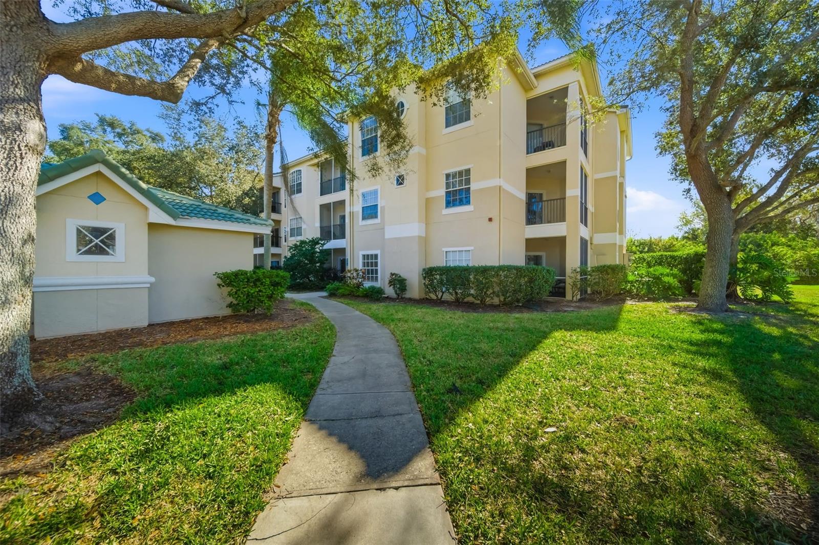 Image 4 of 30 For 5134 Northridge Road 206