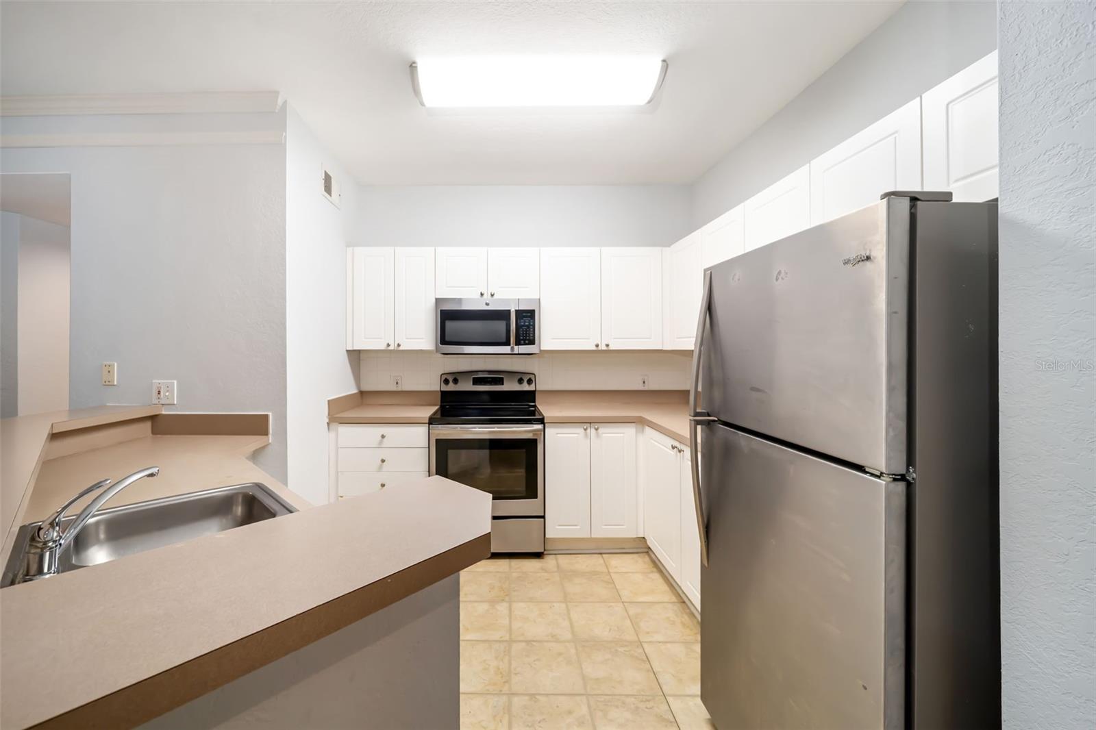 Image 7 of 30 For 5134 Northridge Road 206