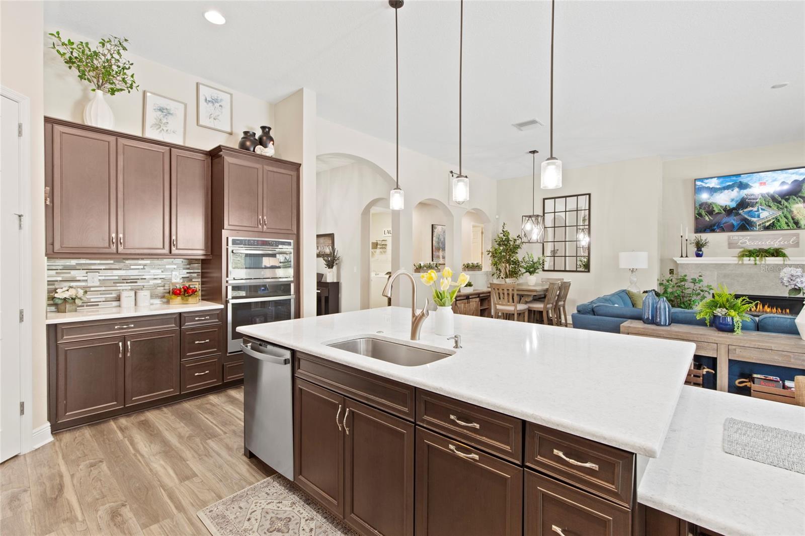 Image 3 of 27 For 7729 Paradiso Drive