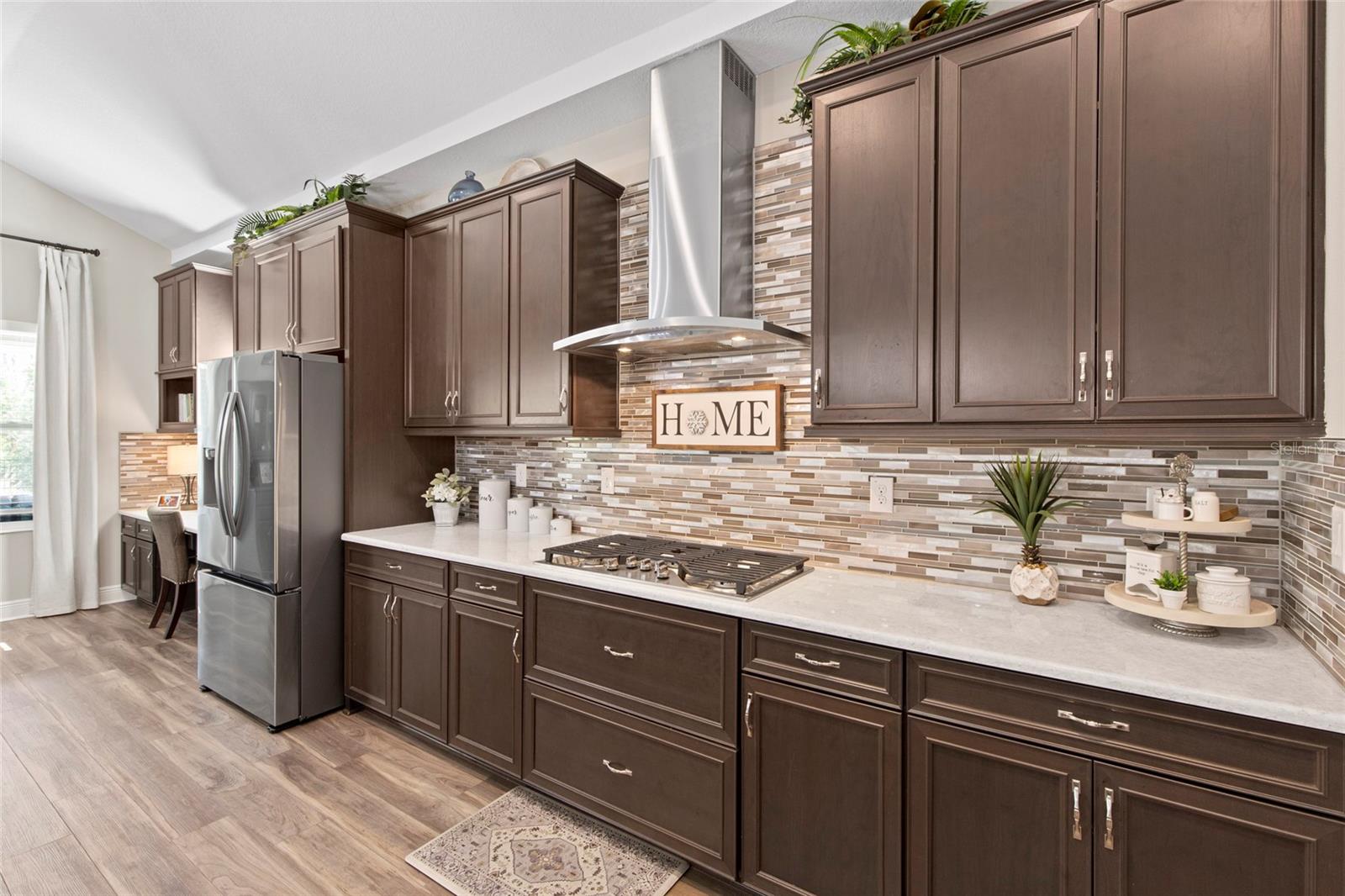 Image 5 of 27 For 7729 Paradiso Drive