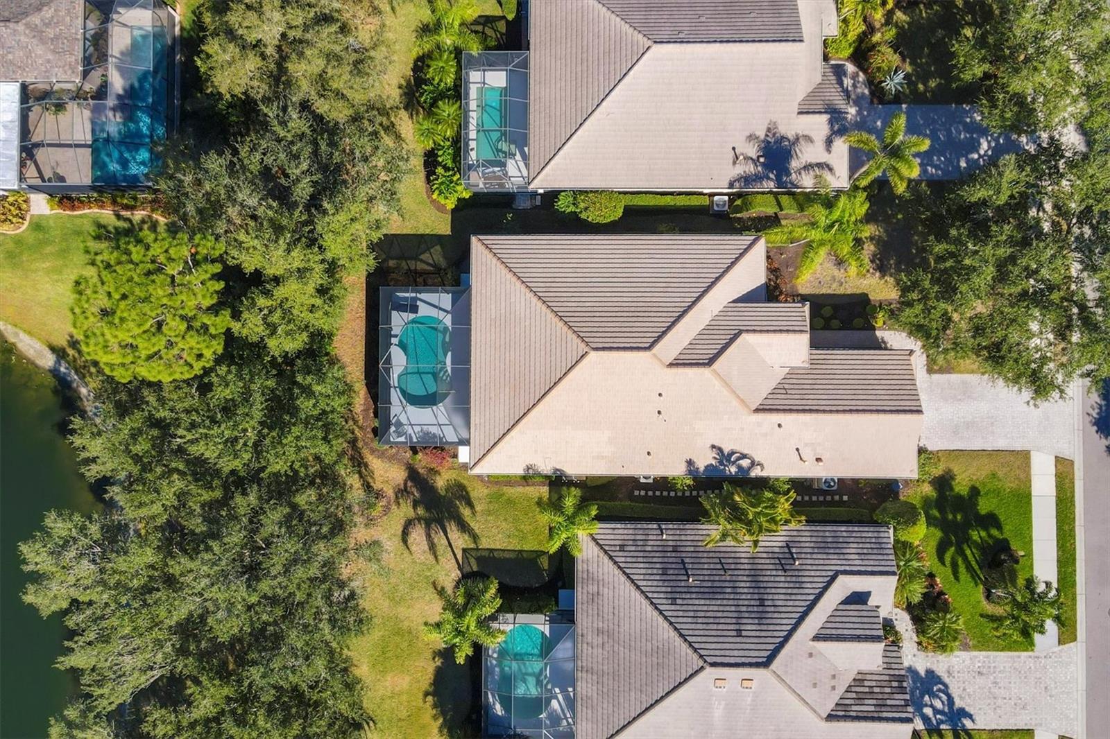 Image 35 of 67 For 7270 Lismore Court