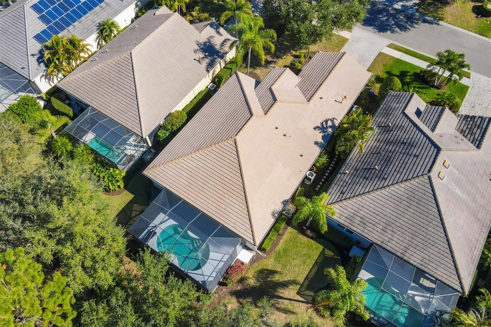 Image 6 of 67 For 7270 Lismore Court