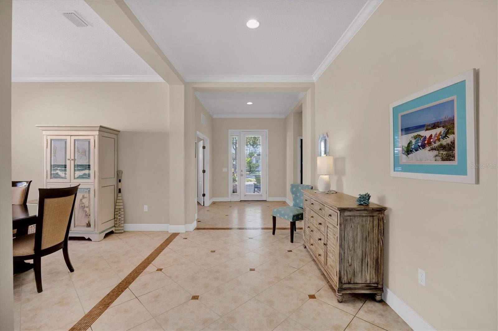 Image 9 of 67 For 7270 Lismore Court