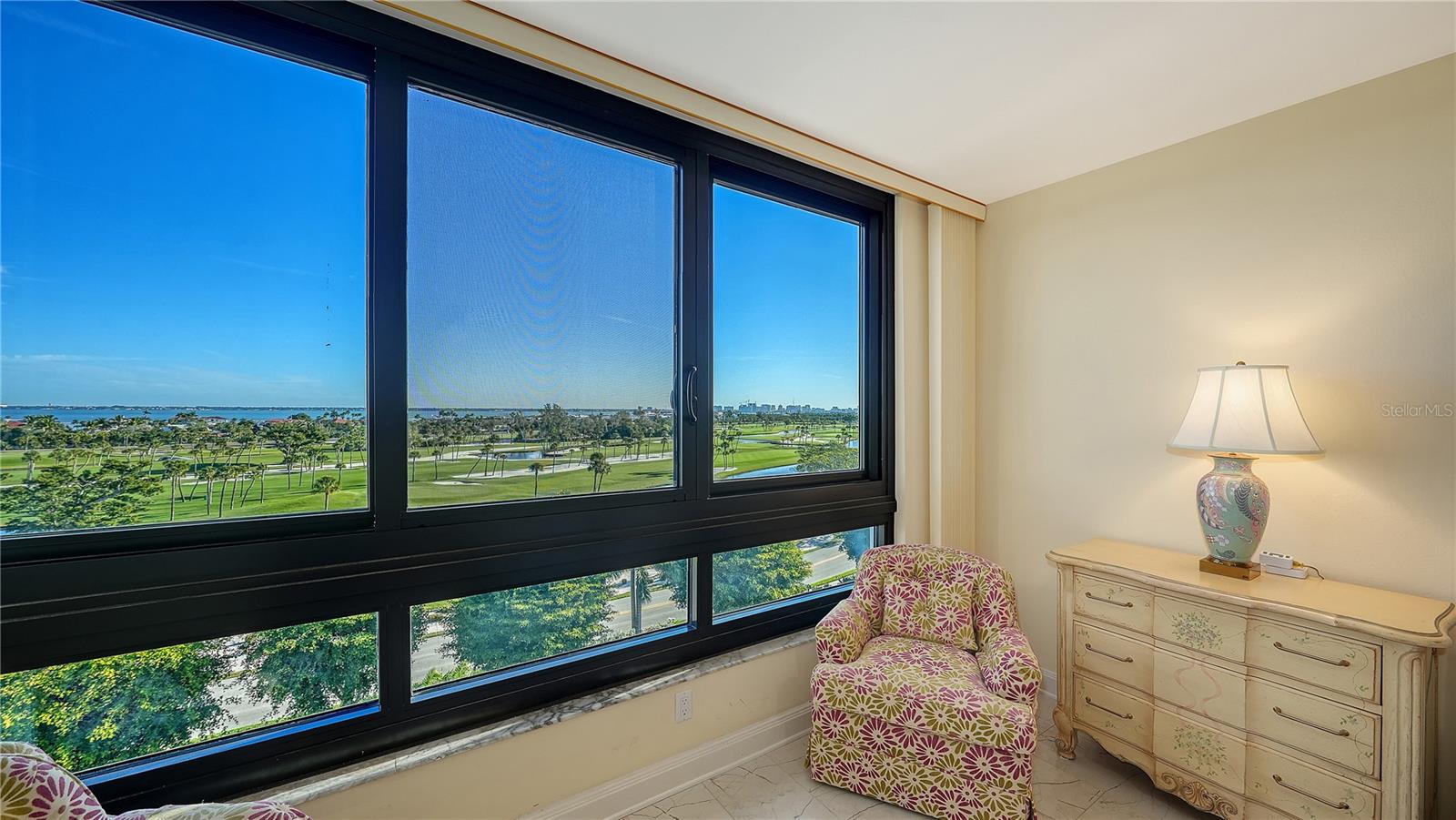 Image 19 of 46 For 585 Sanctuary Drive B502