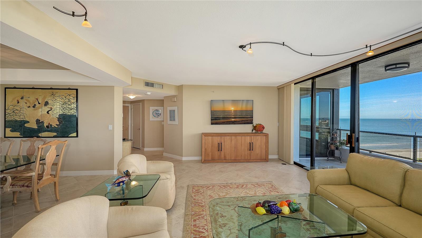 Image 4 of 46 For 585 Sanctuary Drive B502