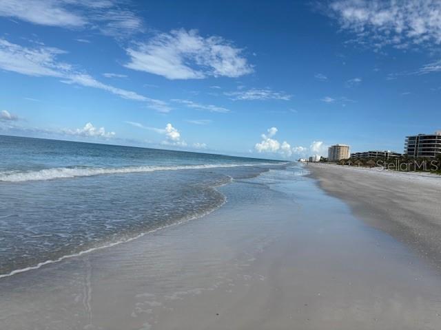 Image 2 of 35 For 100 Sands Point Road 223