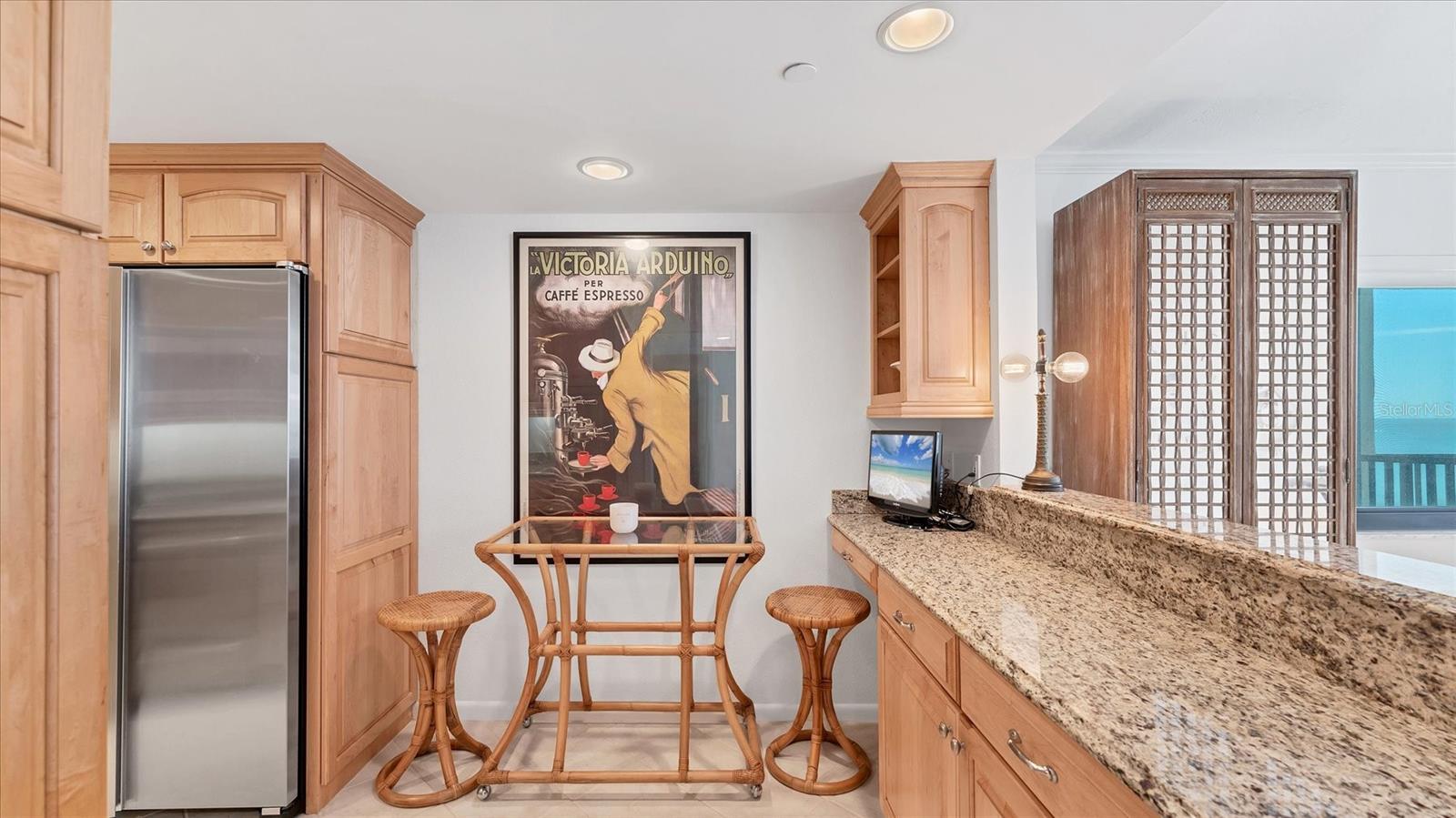 Image 10 of 54 For 1100 Benjamin Franklin Drive 603