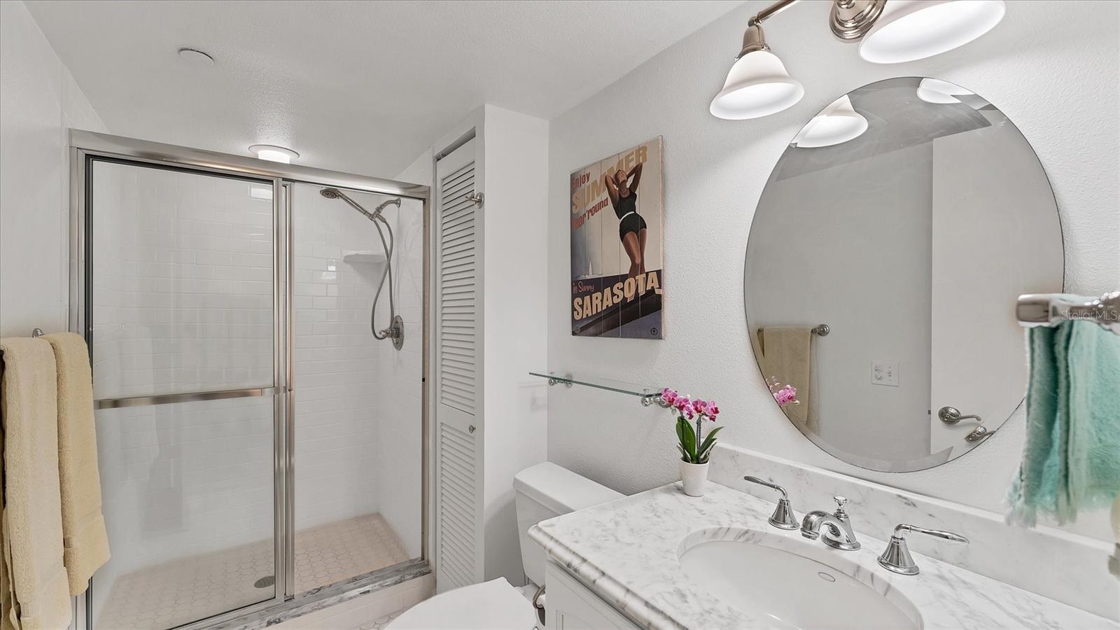 Image 29 of 54 For 1100 Benjamin Franklin Drive 603