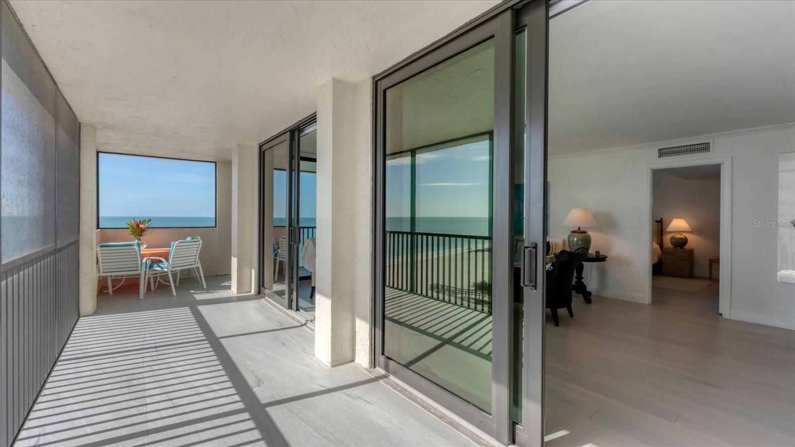 Image 33 of 54 For 1100 Benjamin Franklin Drive 603