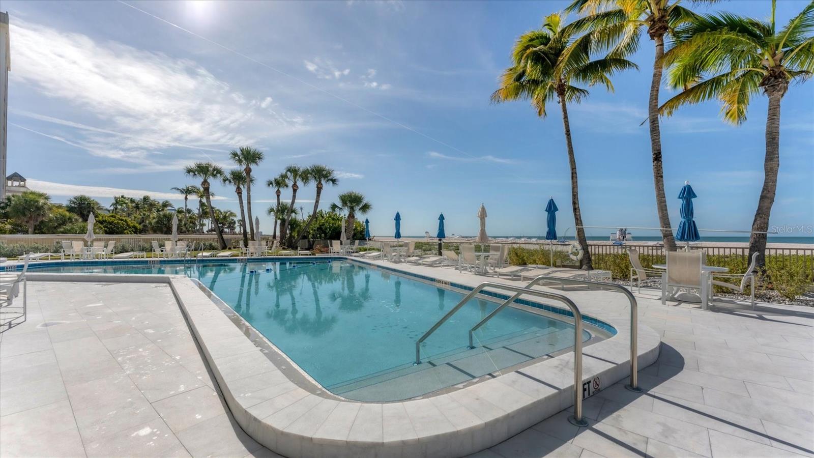 Image 39 of 54 For 1100 Benjamin Franklin Drive 603