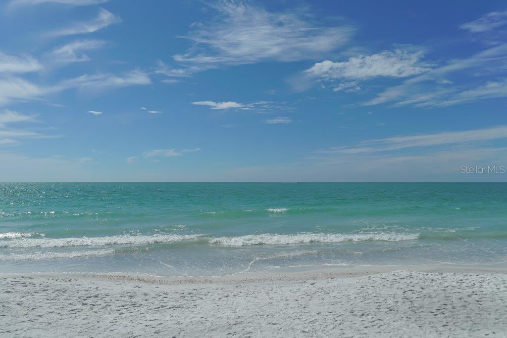 Image 51 of 54 For 1100 Benjamin Franklin Drive 603