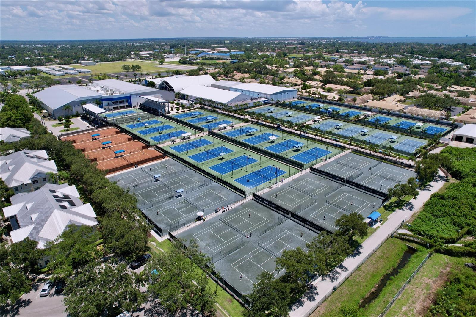 Image 31 of 40 For 3706 54th Drive W 203