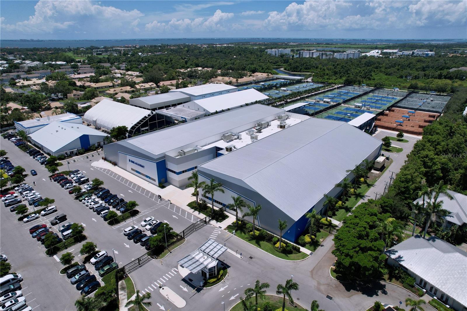 Image 33 of 40 For 3706 54th Drive W 203