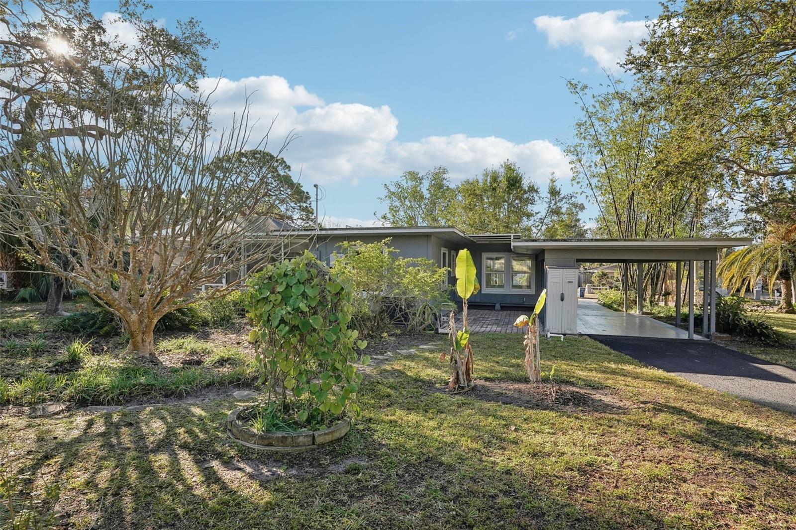 Image 33 of 47 For 349 Scott Avenue