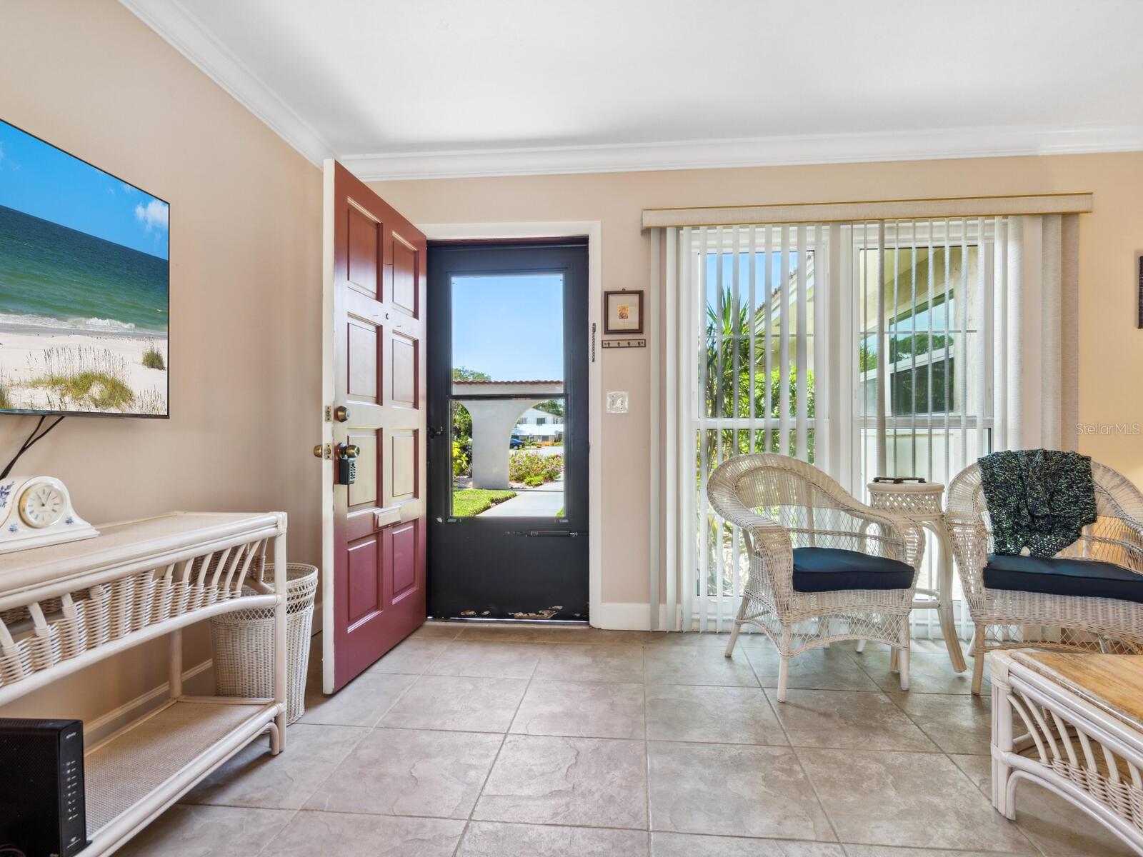 Image 5 of 24 For 2153 Pueblo Circle V14