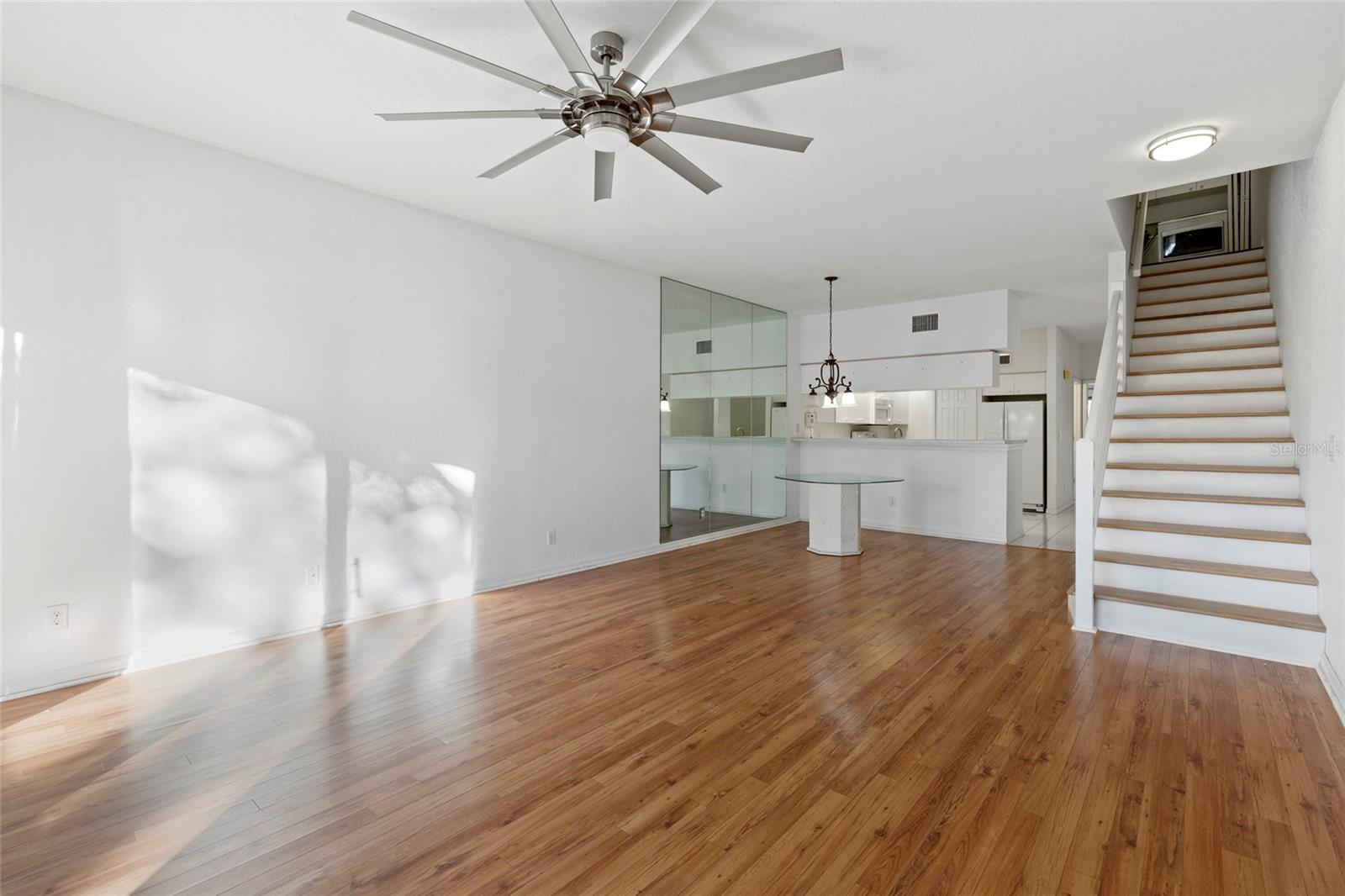 Image 10 of 26 For 4610 Mirabella Court