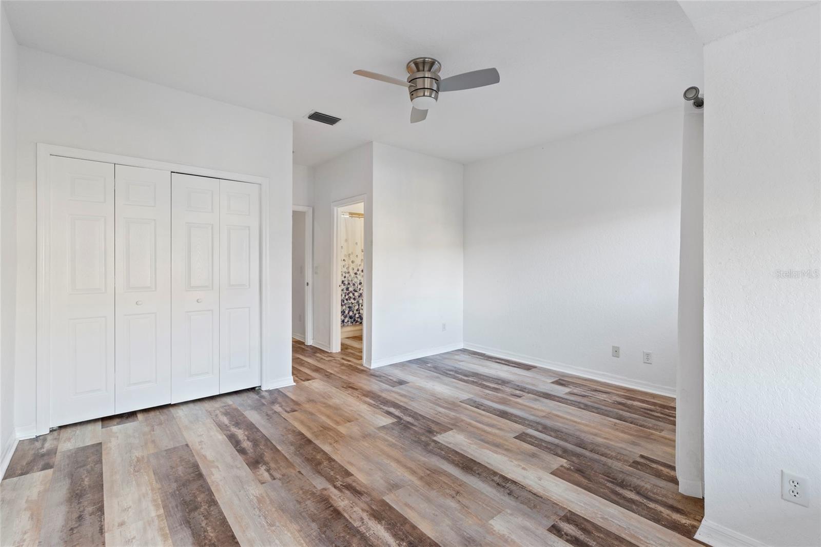 Image 12 of 26 For 4610 Mirabella Court